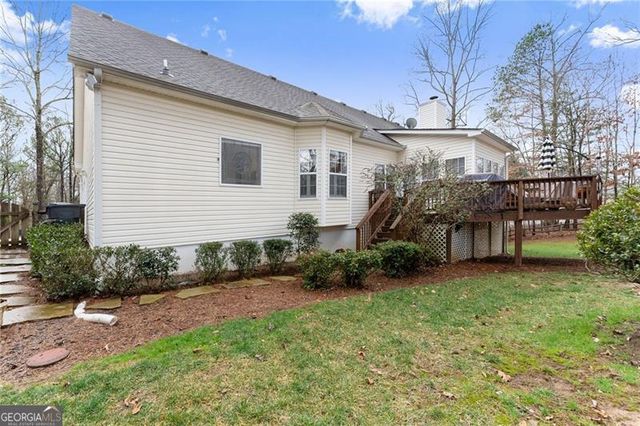 30 S Windsor Drive, Dawsonville, GA 30534