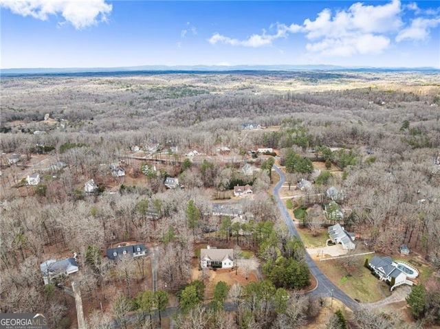 30 S Windsor Drive, Dawsonville, GA 30534