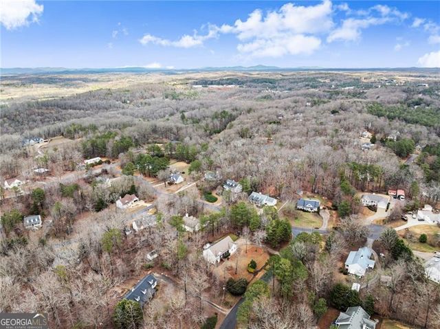 30 S Windsor Drive, Dawsonville, GA 30534