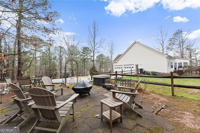30 S Windsor Drive, Dawsonville, GA 30534