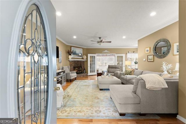 30 S Windsor Drive, Dawsonville, GA 30534