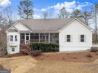 30 S Windsor Drive, Dawsonville, GA 30534