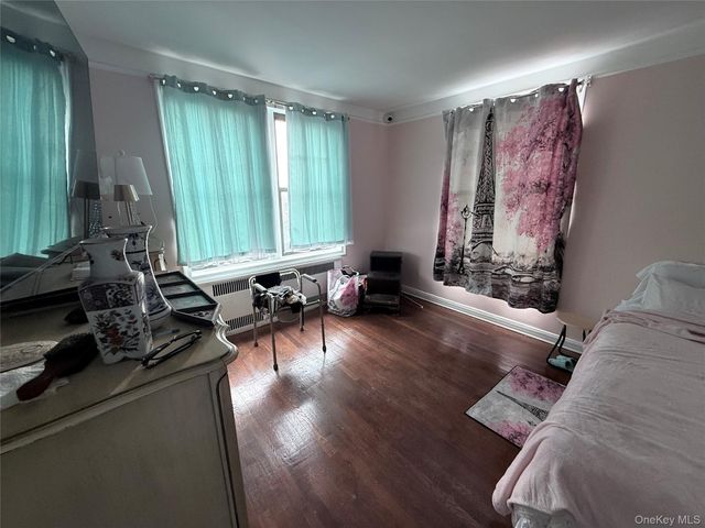83-80 118 Street 6C, Kew Gardens, NY 11415