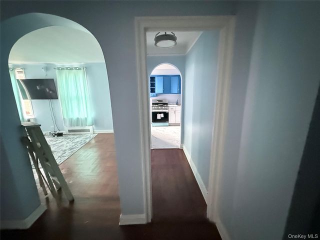 83-80 118 Street 6C, Kew Gardens, NY 11415