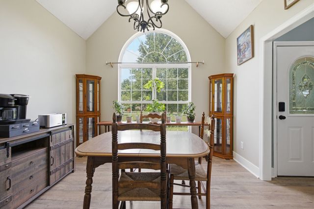 7301 W Cook Rd, Springfield, TN 37172