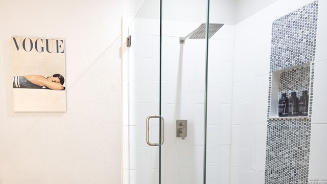 315 Sandmeyer, San Antonio, TX 78208