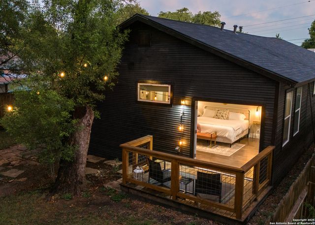 315 Sandmeyer, San Antonio, TX 78208
