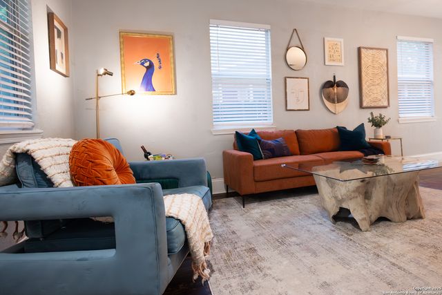 315 Sandmeyer, San Antonio, TX 78208
