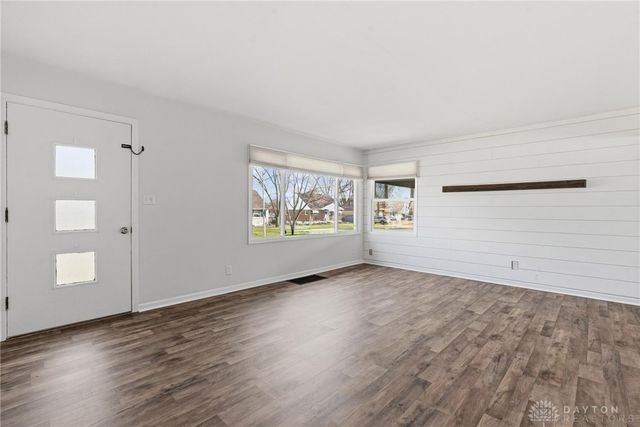 2575 Acorn Drive, Kettering, OH 45419