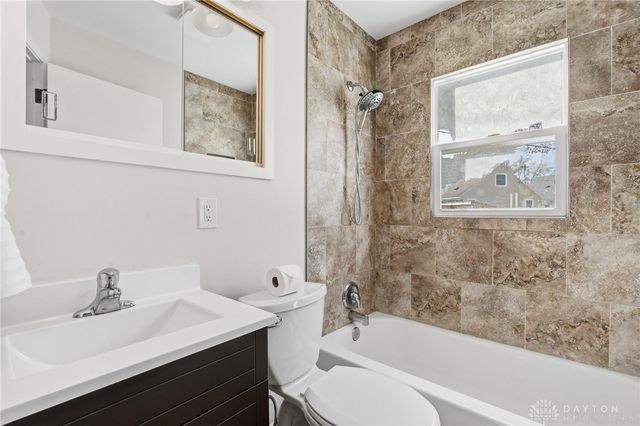 2575 Acorn Drive, Kettering, OH 45419