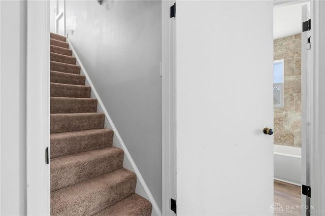 2575 Acorn Drive, Kettering, OH 45419