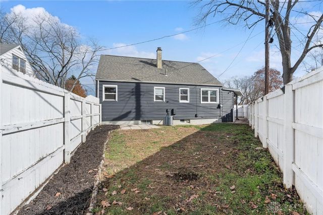 2575 Acorn Drive, Kettering, OH 45419