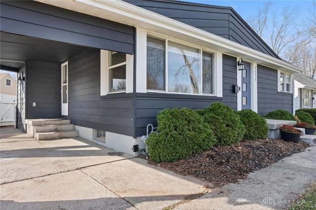 2575 Acorn Drive, Kettering, OH 45419