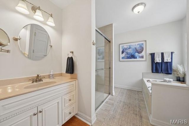 534 E Jefferson Avenue, Kirkwood, MO 63122