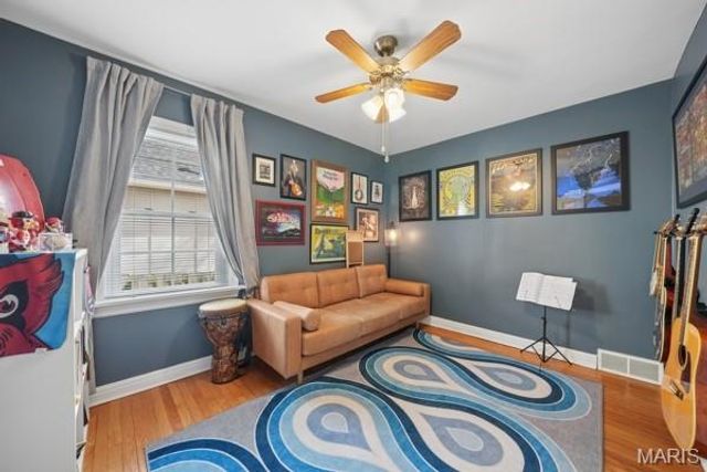 534 E Jefferson Avenue, Kirkwood, MO 63122