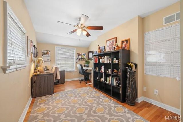 534 E Jefferson Avenue, Kirkwood, MO 63122