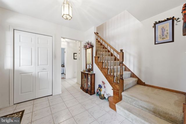 1 MOSS VIEW LN, Hammonton, NJ 08037