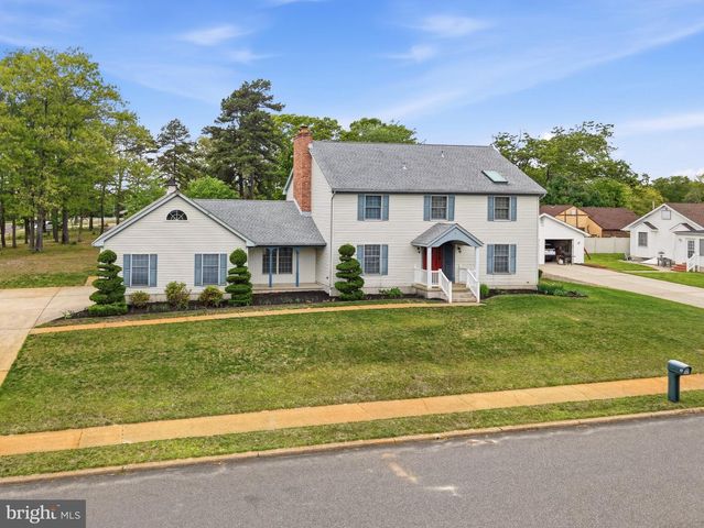 1 MOSS VIEW LN, Hammonton, NJ 08037