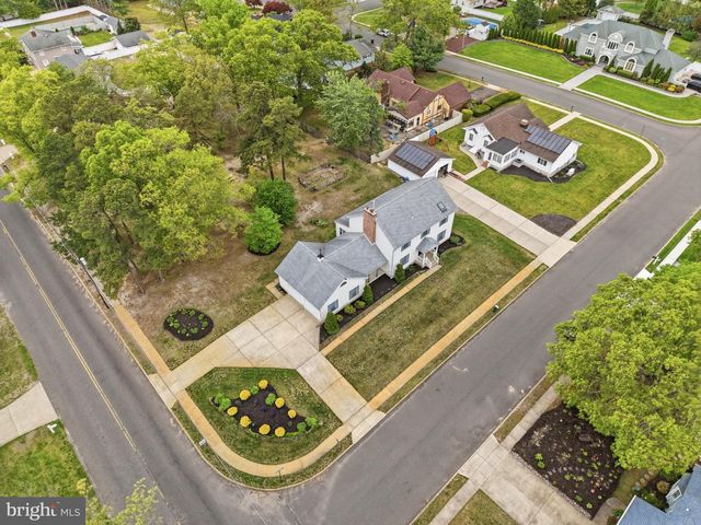 1 MOSS VIEW LN, Hammonton, NJ 08037