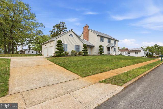 1 MOSS VIEW LN, Hammonton, NJ 08037
