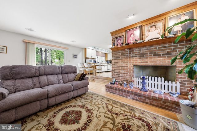1 MOSS VIEW LN, Hammonton, NJ 08037
