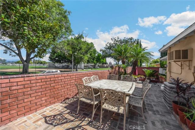 1500 S Locust, Fullerton, CA 92833