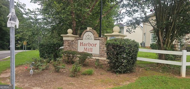 5690 Mill View Way, Lithonia, GA 30038