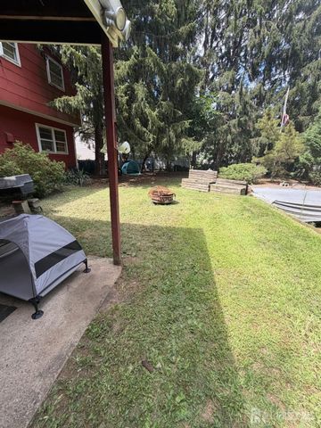 11 Karen Street, Spotswood, NJ 08884