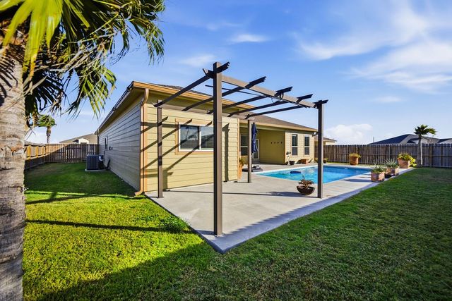 3161 Anchorage Dr, Corpus Christi, TX 78414