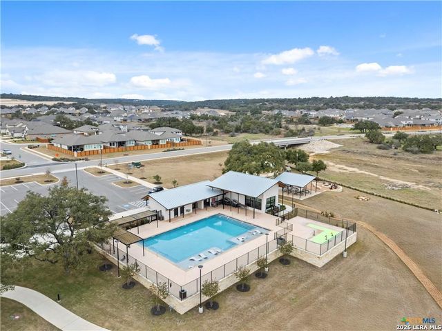 1583 SEEKAT DR, New Braunfels, TX 78132