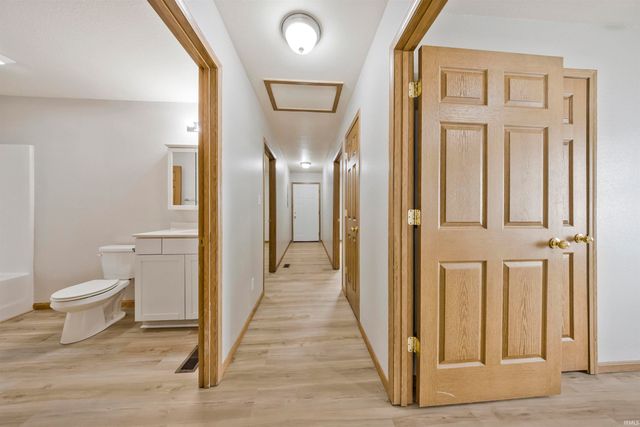 211 S Bedford Avenue, Evansville, IN 47713