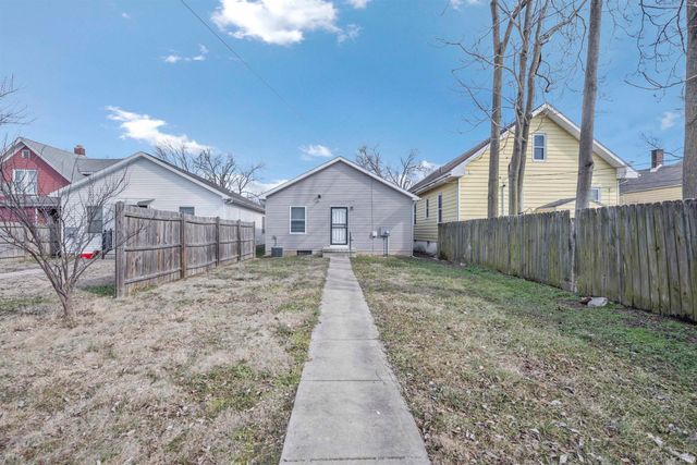 211 S Bedford Avenue, Evansville, IN 47713