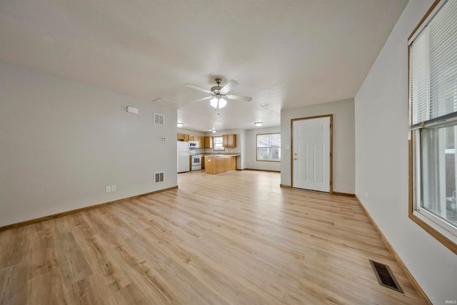 211 S Bedford Avenue, Evansville, IN 47713