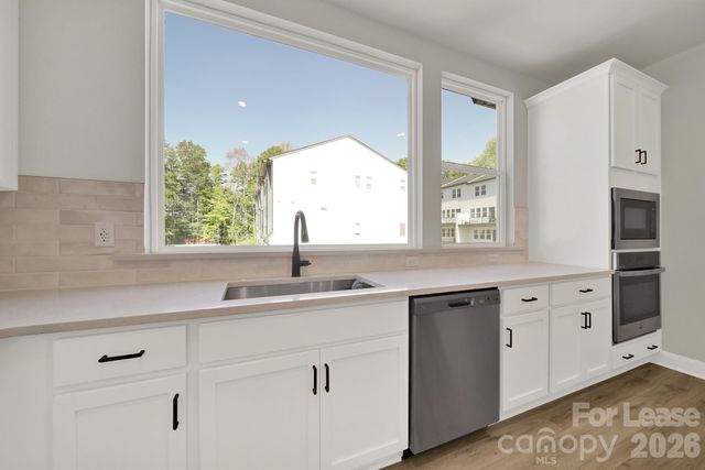 8004 Cedarsmith Court, Charlotte, NC 28217