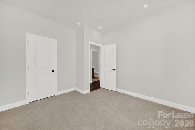 8004 Cedarsmith Court, Charlotte, NC 28217