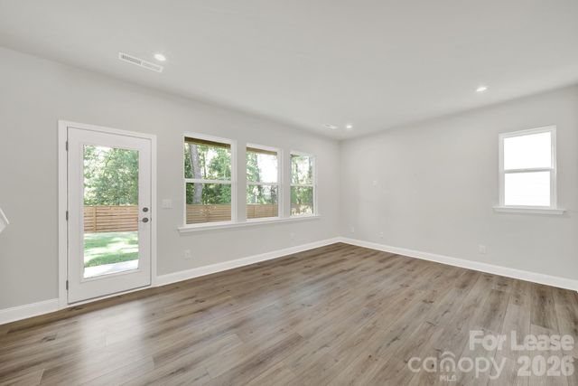 8004 Cedarsmith Court, Charlotte, NC 28217