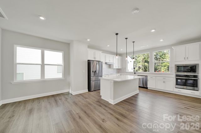 8004 Cedarsmith Court, Charlotte, NC 28217
