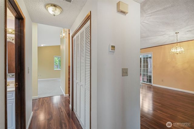 9219 Donna Court SE, Olympia, WA 98513