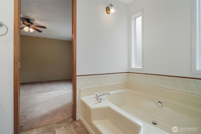 9219 Donna Court SE, Olympia, WA 98513