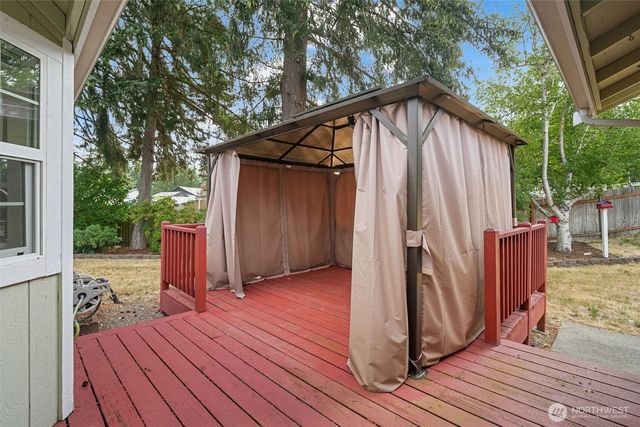 9219 Donna Court SE, Olympia, WA 98513