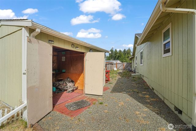 9219 Donna Court SE, Olympia, WA 98513