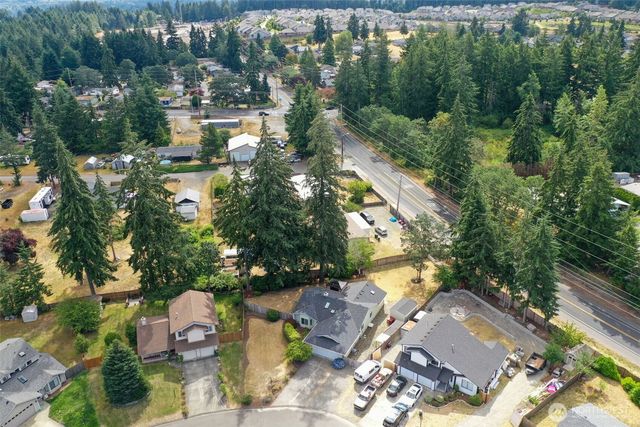9219 Donna Court SE, Olympia, WA 98513