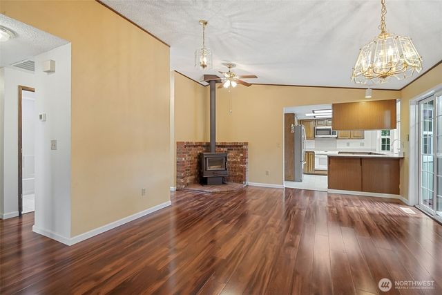 9219 Donna Court SE, Olympia, WA 98513