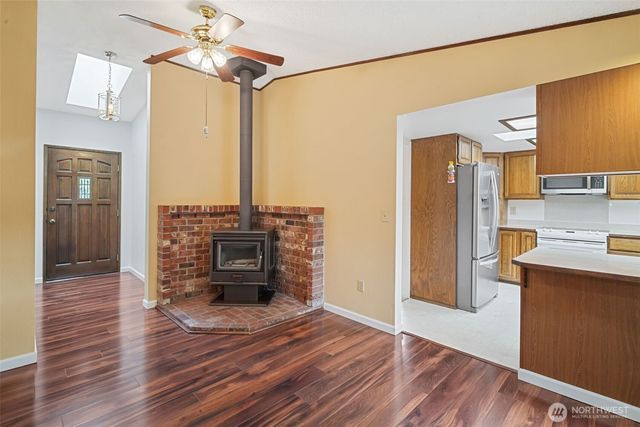 9219 Donna Court SE, Olympia, WA 98513