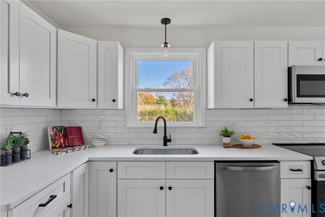 20109 College Park Ave, Chesterfield, VA 23803