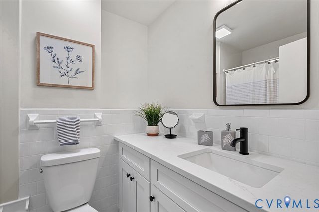 20109 College Park Ave, Chesterfield, VA 23803