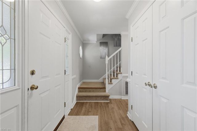 217 Gardenville DR, Yorktown, VA 23693