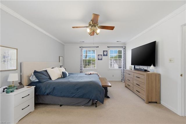 217 Gardenville DR, Yorktown, VA 23693