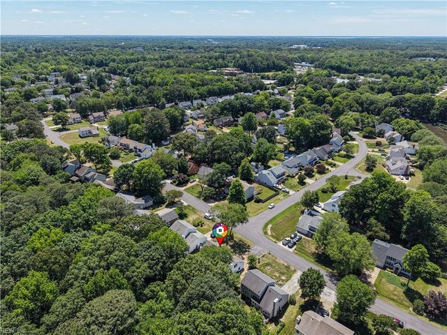 217 Gardenville DR, Yorktown, VA 23693