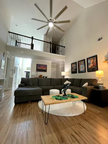 8534 Sentry Circle, North Charleston, SC 29420